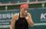 Ostapenko ar sāpošu plaukstas locītavu paliek "sausā" pret ķīnieti Cjanu Pekinas turnīra otrās kārtas spēlē