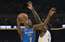 Goldensteitas "Warriors" gūst uzvaru pār "Thunder" NBA sezonas ievadā