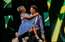 Latvijas mīlošākais duets Signe un Jānis priecē ar Paula hitu retro noskaņās