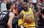 "Lakers" ar Džeimsu priekšgalā pēc vairāku gadu pārtraukuma uzvar "Trail Blazers"