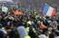 Francijā "dzelteno vestu" protestos piedalās 31 000 cilvēku