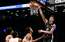 Kurucam pirmais "double‑double" NBA čempionātā