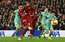 "Liverpool" saplosa "Arsenal" un nostiprinās Premjerlīgas pirmajā vietā