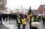 Krievu savienība protesta pasākumā sapulcē pāris simtus cilvēku