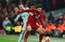 Aizraujošs bezvārtu futbols: "Liverpool" nospēlē neizšķirti ar "Bayern"; pie uzvaras Lionā netiek arī "Barcelona"
