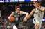 Kurucs ar fantastisku sniegumu un 11 punktiem palīdz "Nets" gūt svarīgu uzvaru pār NBA līdervienību "Bucks"