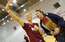 "Viņas melo labāk" Kostja palīdz sieviešu basketbola izlases meitenēm
