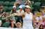 Otro spēli pēc kārtas! Ostapenko servējot jau atkal trāpa savam komandas biedram Lindstedam
