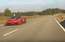 Karstgalvīgs "Ferrari" vadītājs Talsu pusē traucas ar 213 km/h
