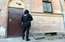 Vīrietis ziņo par spridzekli krogā Daugavpilī; policija veic zvanītāja aizturēšanu
