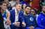 Porziņģis laukumā vēl neatgriežas; "Mavericks" pārliecinoši pārspēj "Warriors"