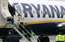 "Ryanair" no 24. marta atcels 80% lidojumu