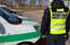 Valmierā vīrietis ar papīra nazi uzbrucis policistam