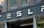 Pēc 11 avārijām sāk izmeklēšanu saistībā ar "Tesla" izmantoto bezpilota sistēmu