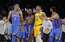 "Lakers" izsēj 26 punktu pārsvaru un dāvā "Thunder" pirmo uzvaru sezonā