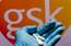 Lielbritānijas regulators apstiprina "GlaxoSmithKline" Covid‑19 zāles, kas efektīvas pret omikrona paveidu