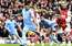 "Manchester City" un "Tottenham Hotspur" izcīna dramatiskas uzvaras Premjerlīgas spēlēs