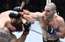 Striklends turpina dominēt un UFC vidējā svara duelī pieveic zviedru Hermansonu
