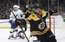 Pastrņāks ar "hat‑trick" atved "Bruins uzvaru pār čempioniem "Lightning"