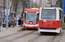 Nelaime Daugavpilī: meitene guvusi smagas traumas pēc iespiešanas tramvaja durvīs