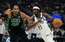 "Celtics" sērijas ceturtajā mačā uzvar čempioni "Bucks"
