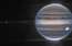 Veba teleskops priecē ar jauniem foto: Jupitera poli laistās ziemeļblāzmu gaismā