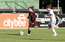 Latvijas futbolistes trīsreiz sit bumbu savos vārtos, un mača galotnē sāpīgs zaudējums