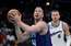 Porziņģa "Wizards" pret "Hornets" izcīna desmito uzvaru sezonā