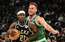 Holidejam 40 punktu mačs, "Bucks" pagarinājumā uzvar "Celtics"