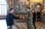 Volodimirs Zelenskis apbalvo militāros kapelānus