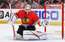 Stalokam "sausā" spēle, "Blackhawks" grauj "Senators"