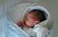 Pediatre: kādām higiēnas precēm un medikamentiem jābūt mazuļa pūriņā