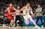 "Locked On Celtics": Metieni, piespēles, aizsegi, aizsardzība – Porziņģis pret Toronto aizvadīja perfektu spēli