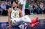 Haliburtons nosēžas špagatā un nespēj turpināt NBA maču