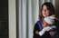 Populāru seriālu aktrises, kuras arī svin Mātes dienu