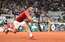 Pasaules pirmā rakete Džokovičs uzvar Karbaljesu Baenu un iekļūst "French Open" trešajā kārtā