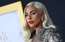 Dziedātāja Lady Gaga saderinājusies ar ilggadējo dzīvesbiedru