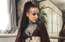 Tetovētā modele Monami Frost atvadās no vasaras ar seksīgu video, tērpusies bikini