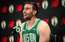 "Celtics" izklaides Abū Dabī – labāko karaokes dziedātāju aptaujā Porziņģis atdod balsi Kornetam