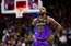Lebrons Džeimss NBA lokautā nopietni apsvēris pamest basketbolu un izmēģināt spēkus NFL
