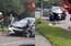 Izrauts dzinējs un iespiesta vadītāja – Rīgā smagi avarē vieglais auto