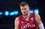 Latvijas basketbola izlase izslīd no FIBA ranga pirmā desmitnieka