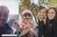 Gleznaini foto! Sabiedrībā zināmas personas bauda Latvijas zeltaino rudeni