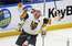 "Golden Knights" rindās vēl astoņus gadus spēlēs Aikels
