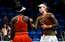 Ribakina uzvar Mboko un kā pēdējā iekļūst "WTA Finals" turnīrā