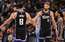 "Kings" spēlētāji Sabonis un Lavīns traumu dēļ izlaidīs atlikušo sezonu