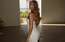 "OnlyFans" modele Filipsa ir monogāmās attiecībās, mīļotais skaidro, kā viņu ietekmē Lilijas darbs
