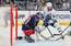 Bļugera "Maple Leafs" pārliecinoši apspēlē Kolumbusas "Blue Jackets"